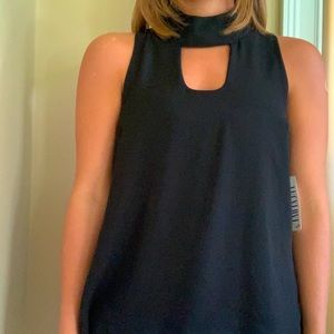 LUCY LOVE Black Halter